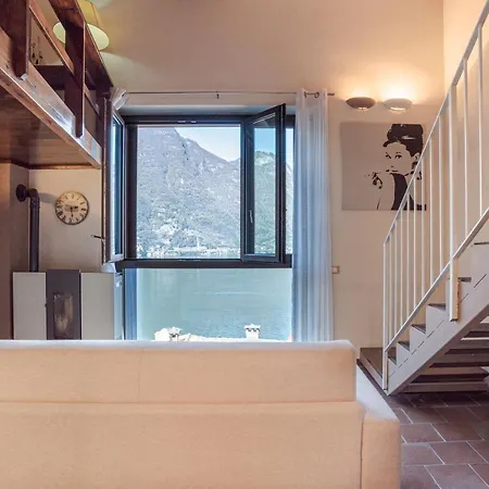 Cozy Lake View With Pool And Park! * Nesso