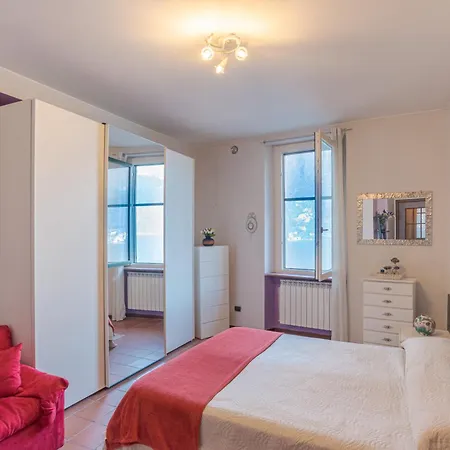 Apartment Cozy Lake View With Pool And Park! Nesso