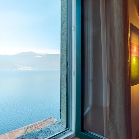 Apartment Cozy Lake View With Pool And Park! *